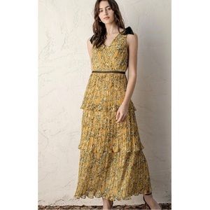 Lulus- yellow size large tiered dress